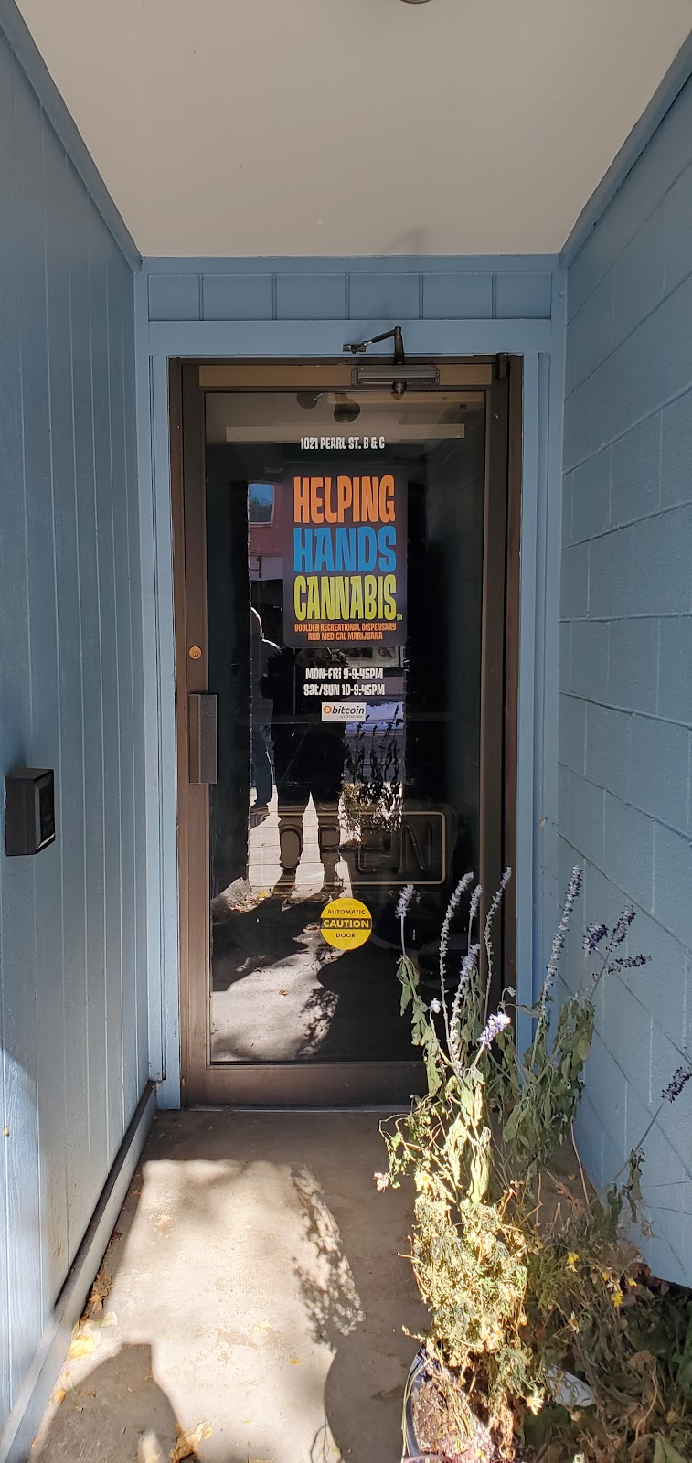 Helping Hands Cannabis – Boulder Recreational Dispensary